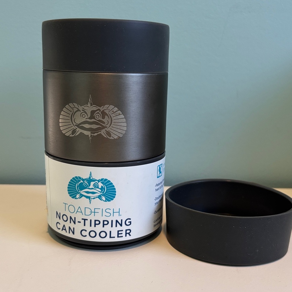 Non-Tipping Can Cooler - Black and Silver